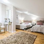 Villa Kontrada
