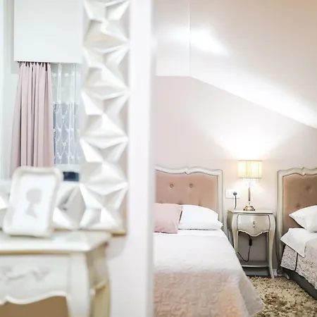 빌라 Kontrada 자다르